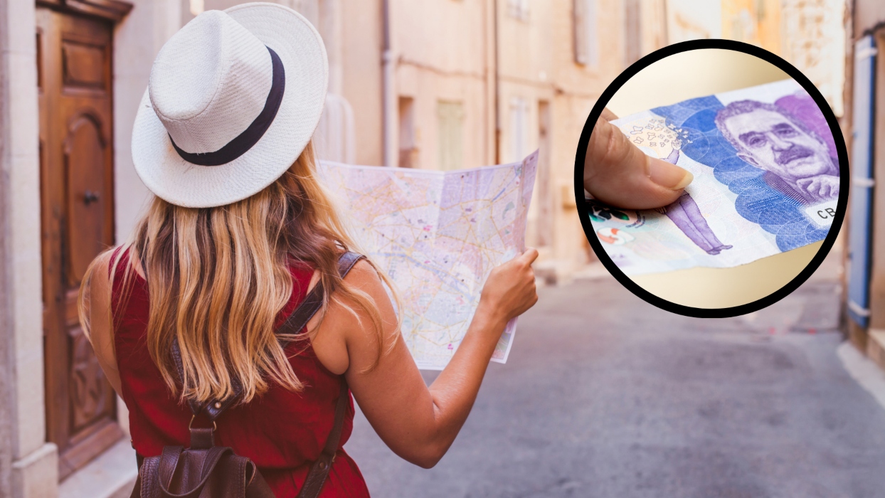 Mujer con un mapa y al lado una imagen de referencia del billete de 50 000 colombiano
