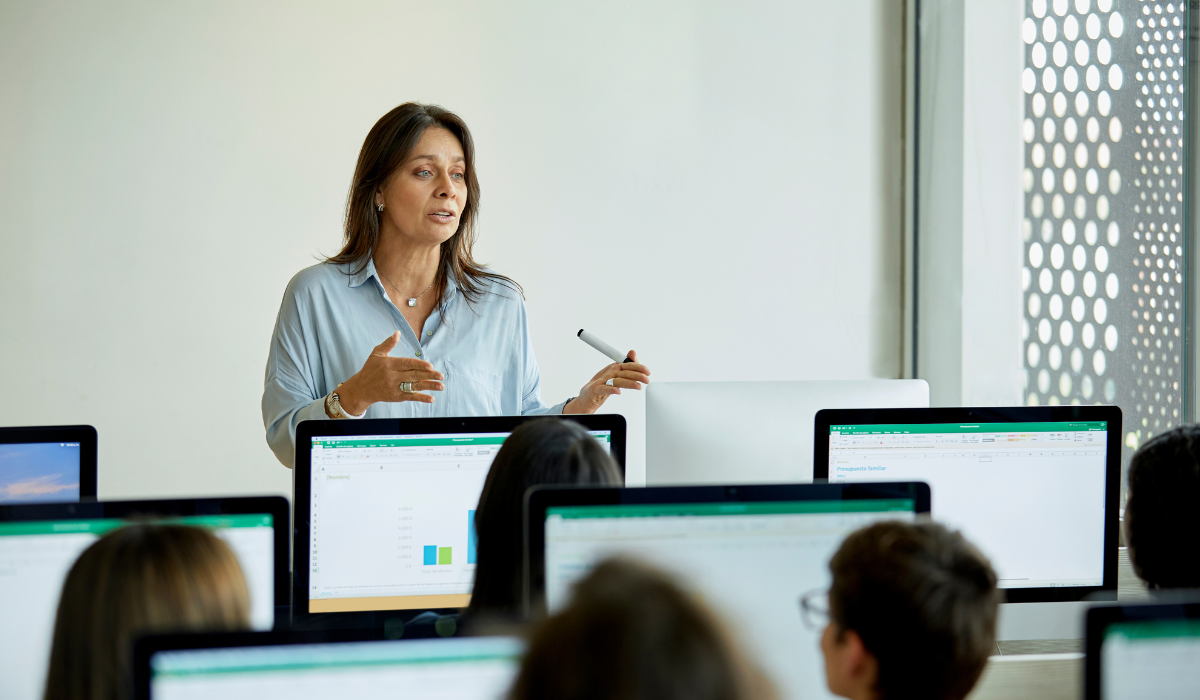 Escuelas inteligentes en Medellín - Getty Images