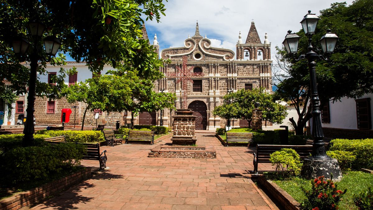 Iglesia santa fe de antioquia