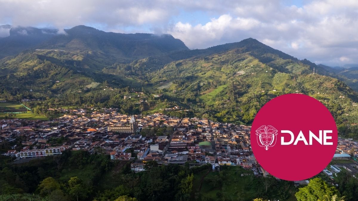 Foto de Jardín tomada desde arrina en un día soleado.