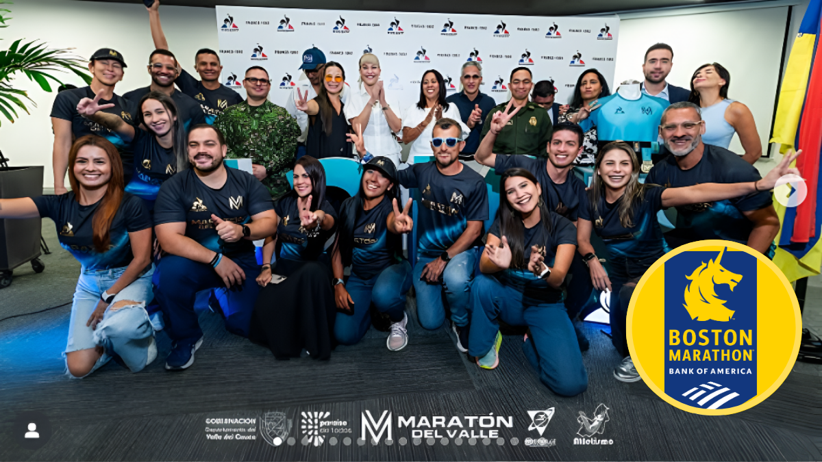 Presentadores del Maratón del Valle 2025 y el logo del Maratón de Boston | Fotos: Instagram Maratón del Valle y Maratón de Boston.