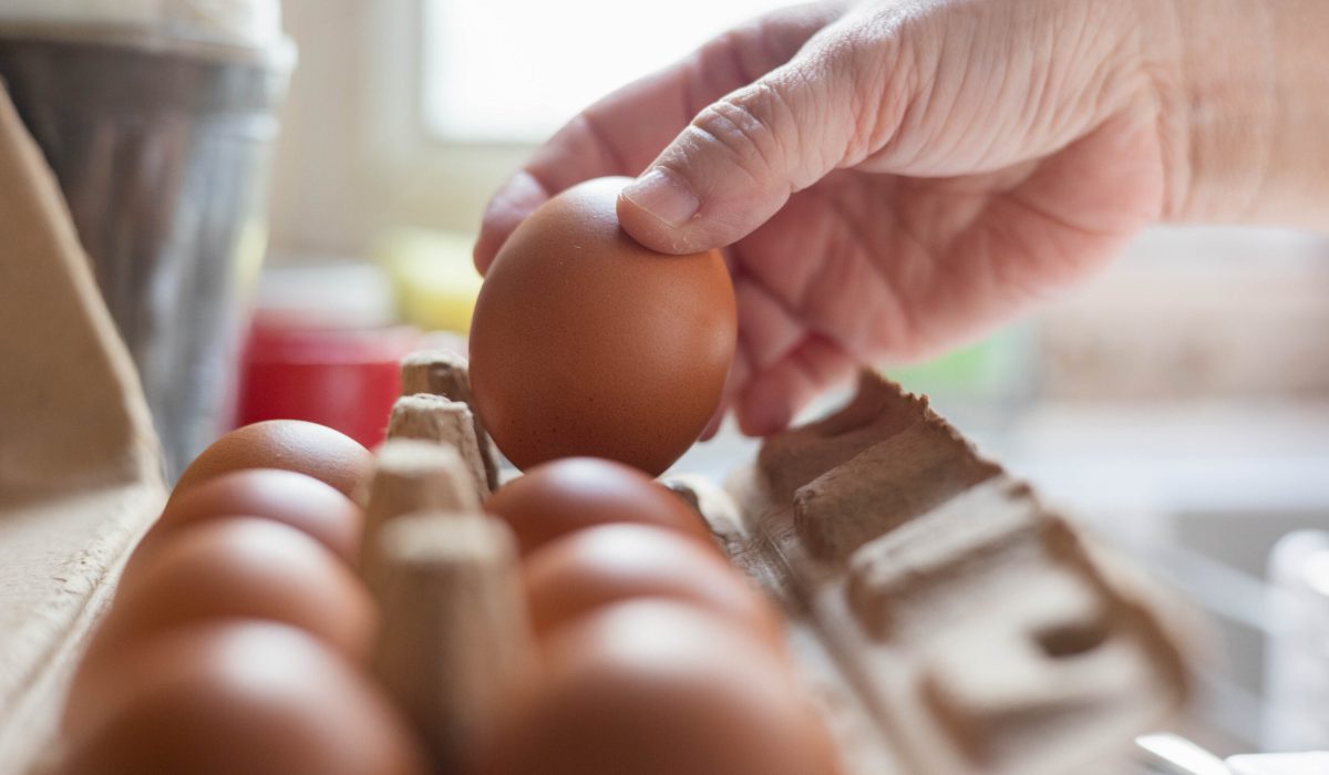 Cómo reconocer un huevo en mal estado?