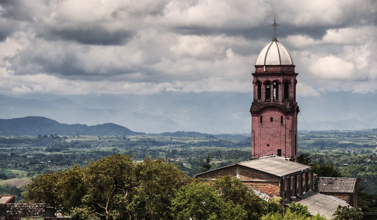 Vista de municipio del Valle del Cauca, Colombia.